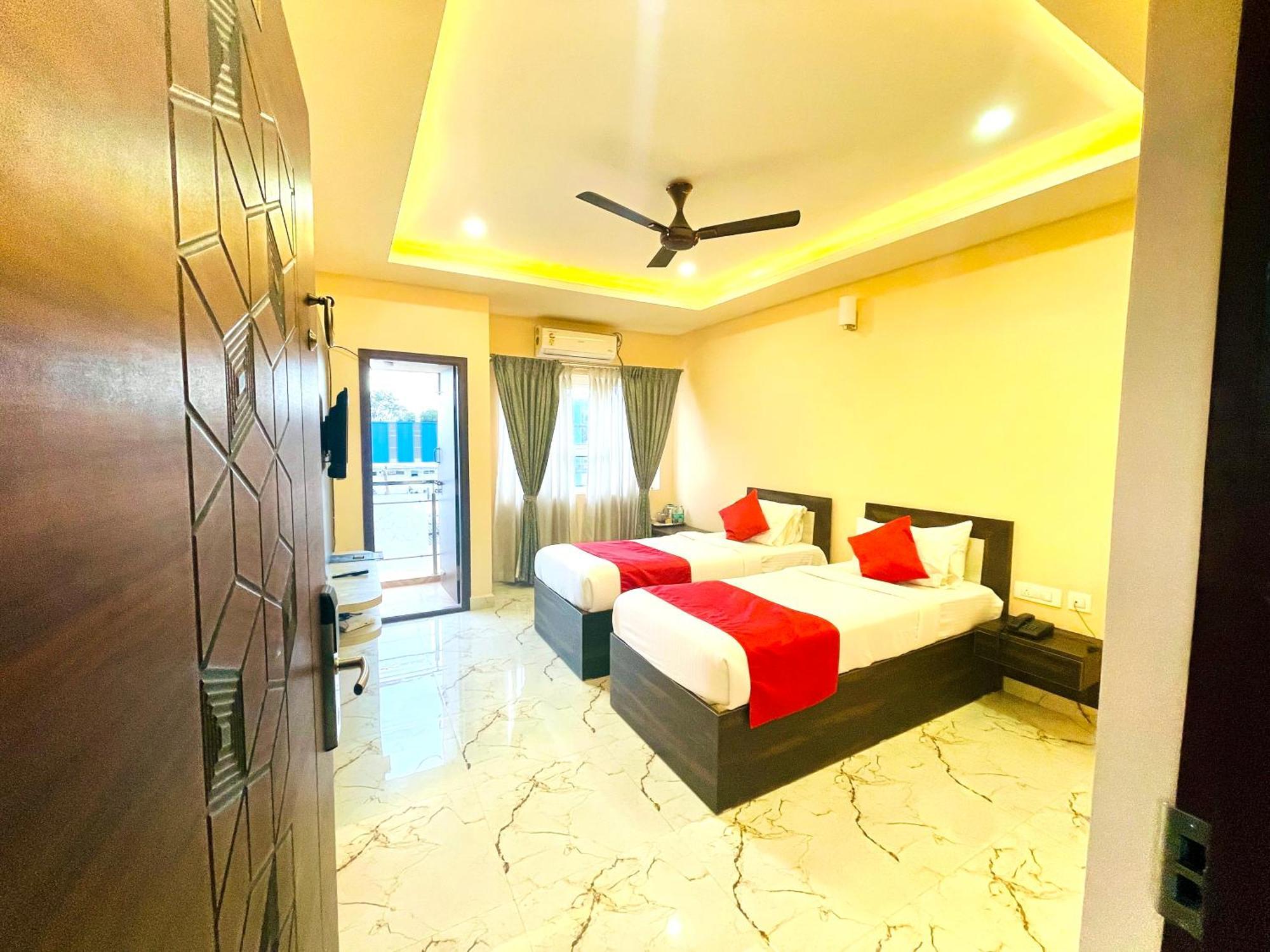 Aura By Agira Hotels Yelahanka Экстерьер фото