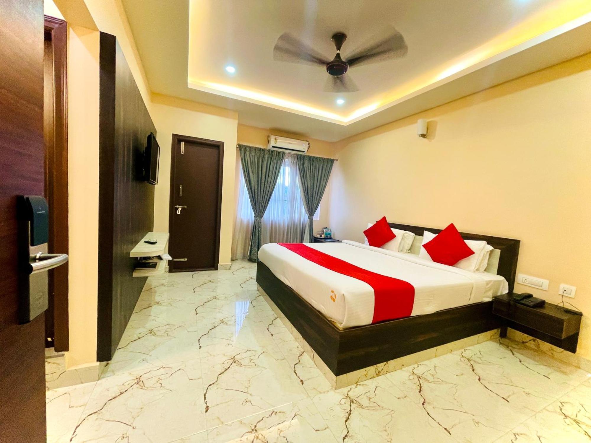 Aura By Agira Hotels Yelahanka Экстерьер фото