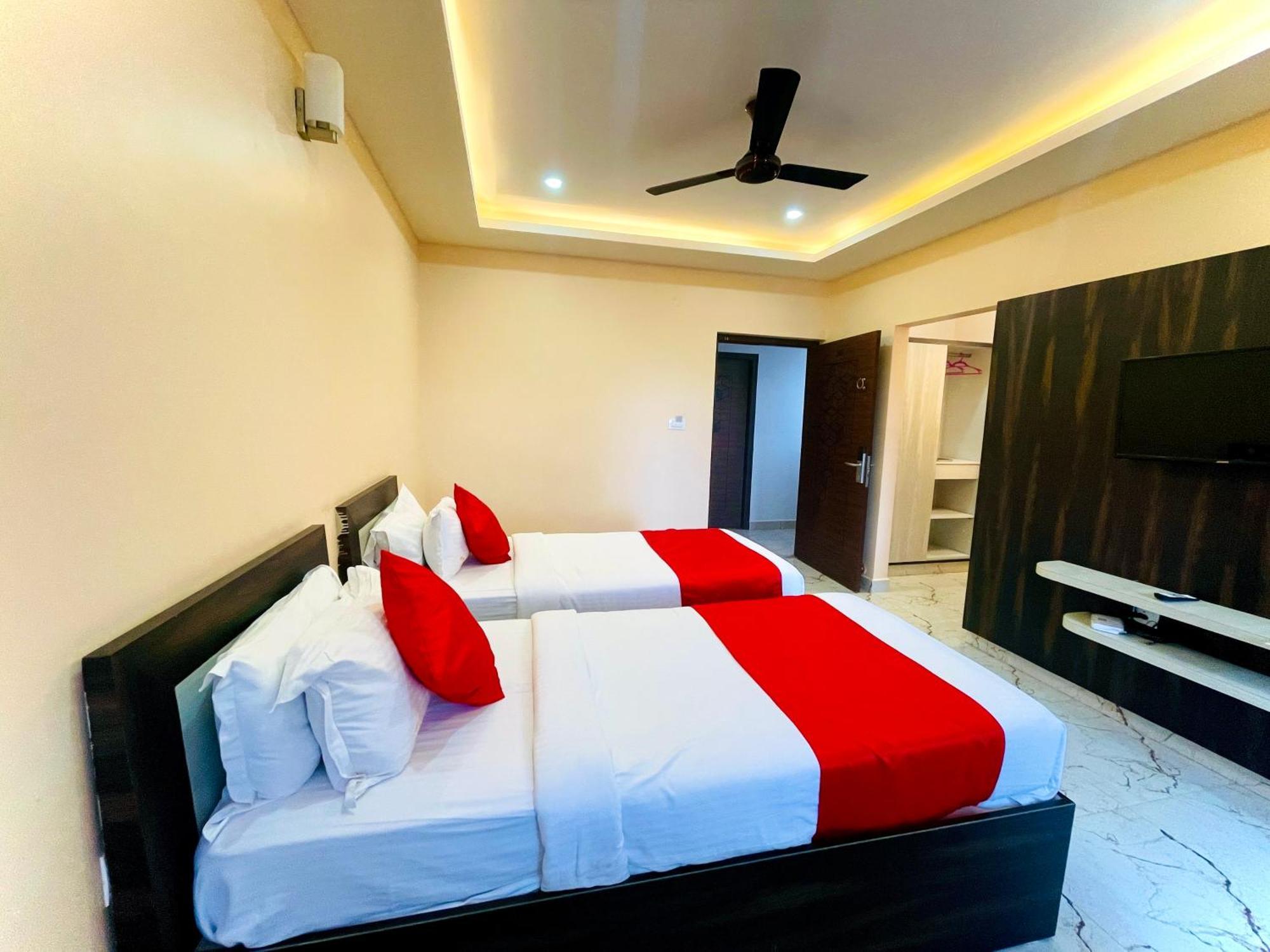 Aura By Agira Hotels Yelahanka Экстерьер фото