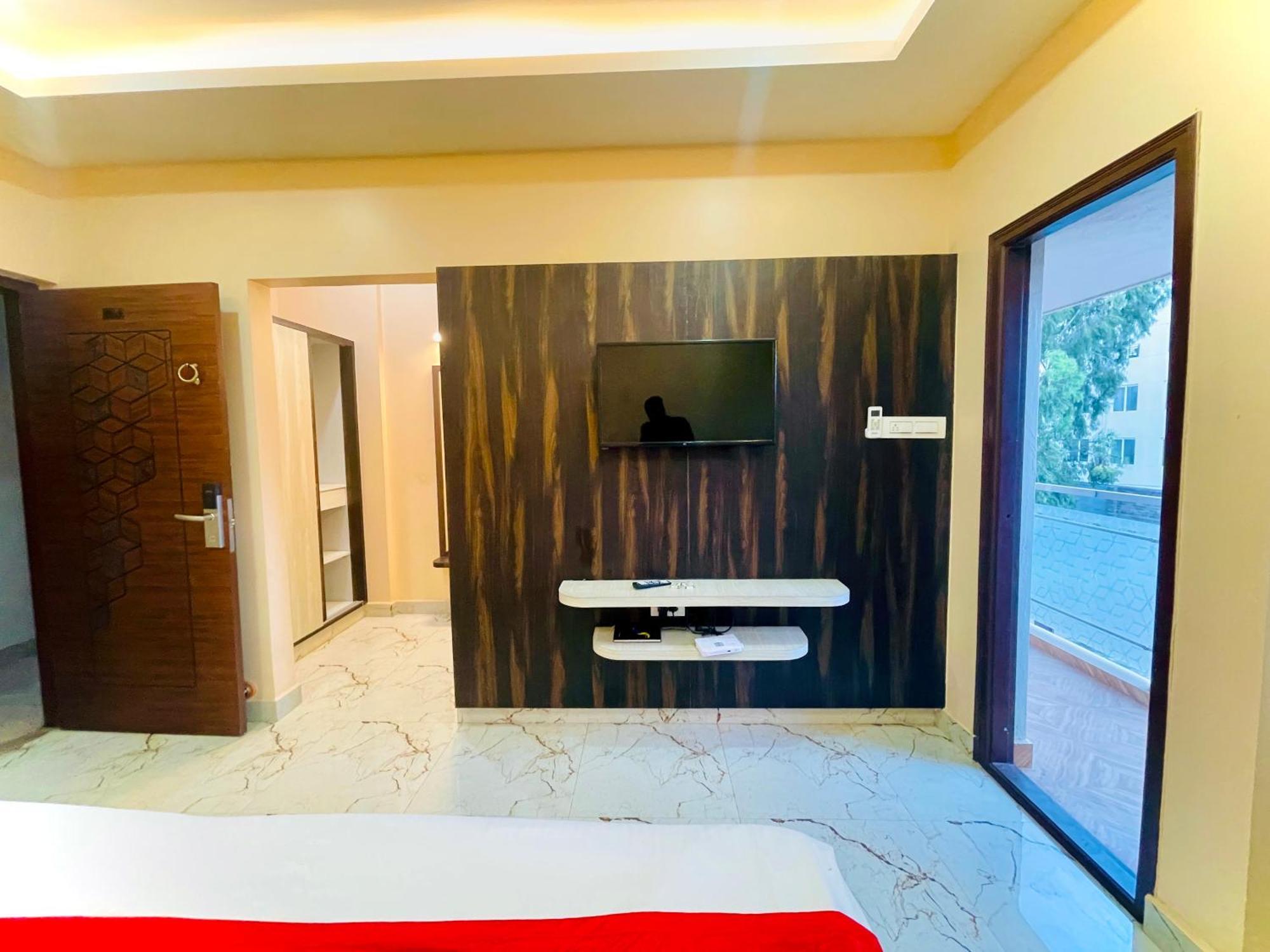 Aura By Agira Hotels Yelahanka Экстерьер фото